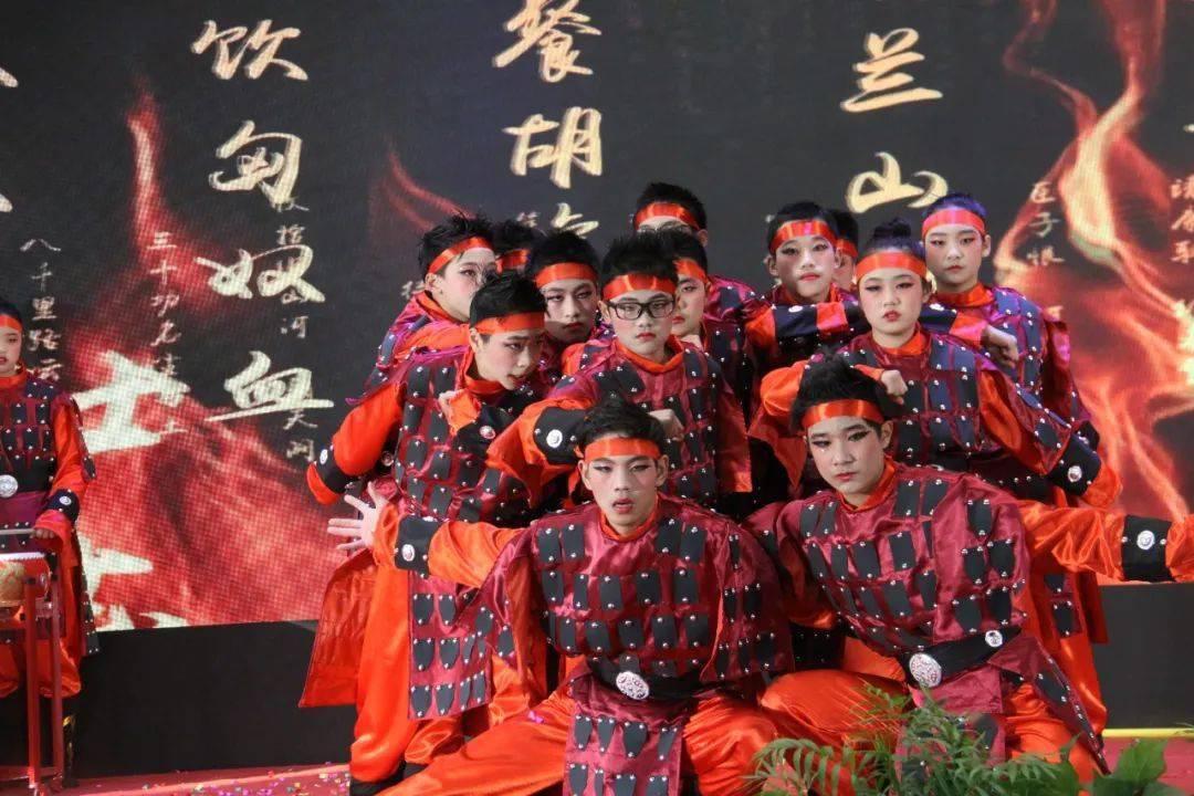 我家羊咳嗽，有的流鼻涕死了几只，咋治游戏画面